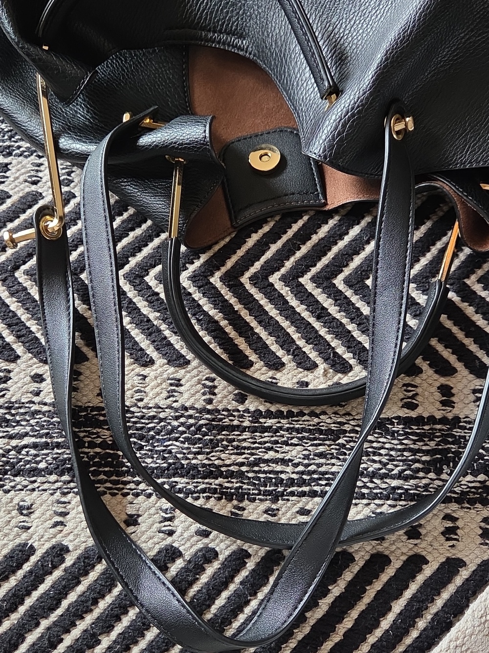 Sondra Roberts Squared Tote, with handles and straps, Gold Hardware, NEW! - Picture 11 of 12